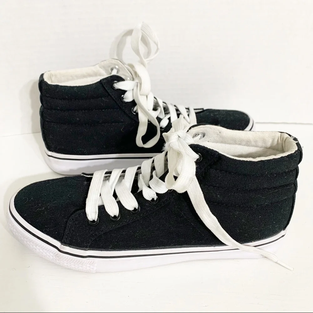 Urban Groove Sam Hip Hop Black Canvas High Top Sneaker Performance Shoe ⬛️⬜️